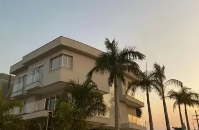 Casa em condomínio fechado com 4 quartos para alugar no Centro Comercial Jubran, Barueri 