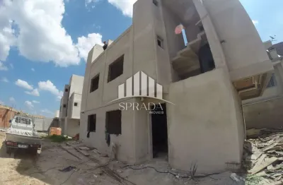 Casa à venda na rua rodolfo bernardelli, 569, uberaba, curitiba por r$ 639.000