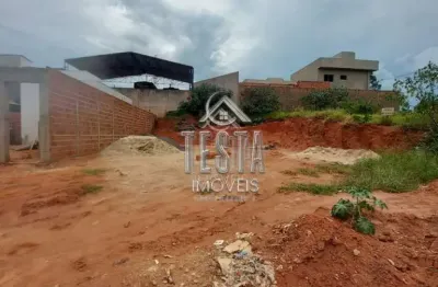 Terreno à venda no Novo Jardim Pagani, Bauru 