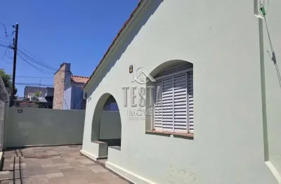 Ótima oportunidade residencial ou comercial com dois dormitorios mais uma edicula