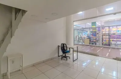 Ponto comercial para alugar na Rua Vinte e Quatro de Maio, 77, República, São Paulo por R$ 3.600