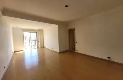 Apartamento com 3 quartos à venda na Avenida Macuco, 240, Moema, São Paulo por R$ 1.350.000