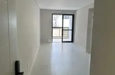 Apartamento com 02 quartos sendo 01 suíte localizado em coqueiros - florianópolis - sc.