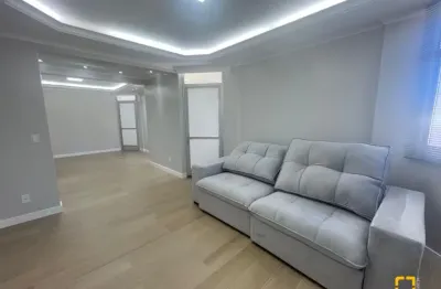 Apartamento com 03 quartos sendo 01 suíte 04 bwc localizado no centro de florianópolis sc.