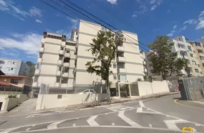 Apartamento com 03 quartos 01 bwc localizado em coqueiros florianópolis sc.