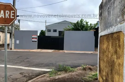 Aluga-se ou vende-se galpão com 830m2  prox a av. tiradentes.