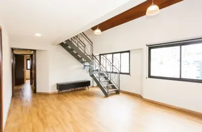 Cobertura com 3 quartos para alugar na rua moyses marcondes, 744, juvevê, curitiba por r$ 5.700