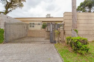 Casa comercial com 4 salas para alugar na Rua Frederico Cantarelli, 240, Bigorrilho, Curitiba por R$ 8.000