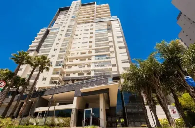 Apartamento com 2 quartos para alugar na Rua Romédio Dorigo, 85, Água Verde, Curitiba por R$ 3.900