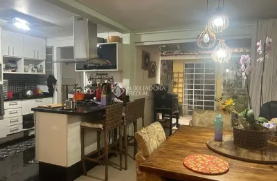 Casa em condomínio fechado com 3 quartos à venda na avenida circular, 525, jardim passárgada i, cotia, 130 m2 por r$ 830.000