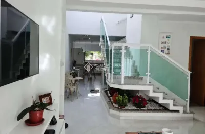 Casa com 3 quartos à venda na rua itajubá, 82, vila alice, santo andré, 195 m2 por r$ 1.230.000