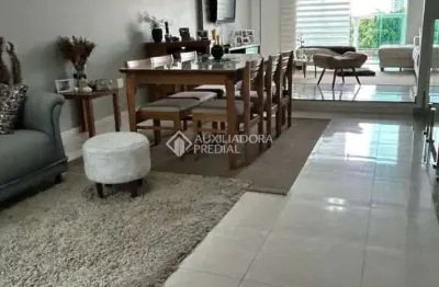 Casa com 4 quartos à venda na rua capeberibe, 749, barcelona, são caetano do sul, 369 m2 por r$ 1.802.000