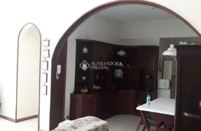Apartamento com 2 quartos à venda na rua jorge chaddad, 347, jardim las palmas, guarujá, 70 m2 por r$ 426.000