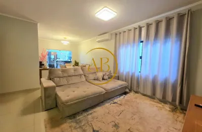 Linda casa em condomínio fechado numa região valorizada de bonfim paulista