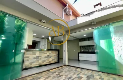 Linda casa na vila do golf totalmente repaginada e completa e sem igual