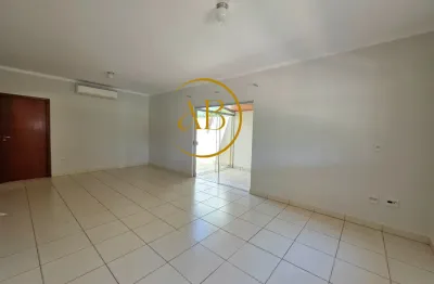 Excelente casa totalmente térrea em condomínio fechado em ribeirão preto