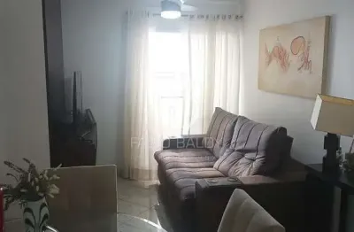 Apartamento de 2 quartos e 1 vaga na vila gumercindo  50 metros