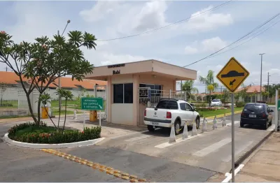 Aluguel - casa de 3/4 condomínio fechado  rubi - várzea grande - mt.