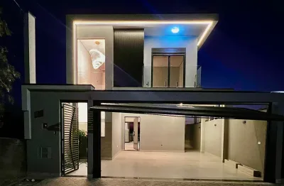 Casa à venda na Rua das Imbaúbas, 634, Portais (Polvilho), Cajamar