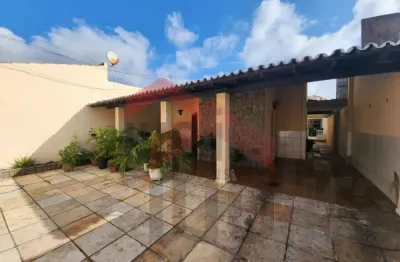 Casa à venda na Rua 04 Quadra L, 10, Cohajap, São Luís