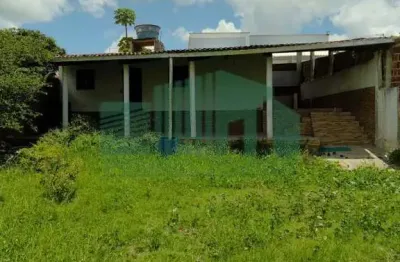 Casa à venda na Avenida Maria Emília de Farias Neves, Porta Florada, Gravatá