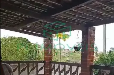 Casa mobiliada com 03 quartos no cruzeiro, gravatá/pe
