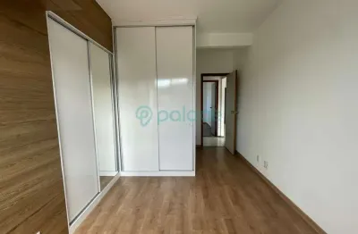 Apartamento com 2 quartos à venda no centro, por r$ 320.000,00.