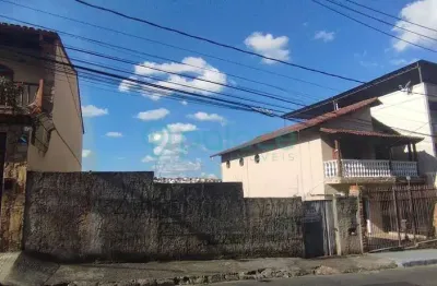 Terreno à venda com 297 m2, no bairro democrata na rua carangola por r$280.000,00