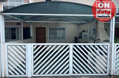 Casa com 2 quartos à venda na Avenida Minas Gerais, Vila Voturua, São Vicente