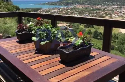 Casa com 2 quartos à venda em ferraz, garopaba  por r$ 2.700.000