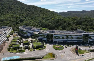 Sala comercial moderna e estrategicamente localizada na sc-401, florianópolis