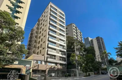 Apartamento mobiliado com vista para a cidade no centro de florianópolis