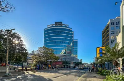 Sala comercial estrategicamente localizada na trindade, florianópolis