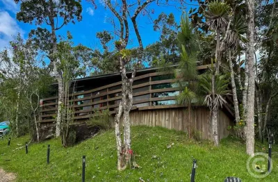 Descubra seu novo espaço em santo amaro da imperatriz: casas ideais para pousada