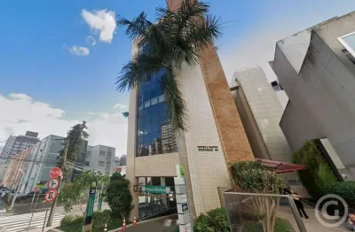 Sala comercial ampla em localização estratégica ao lado do shopping beiramar