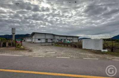 Galpão comercial ideal para expansão de negócios em santo amaro da imperatriz