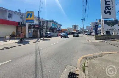 Loja estrategicamente localizada no centro de palhoça: ideal para alavancar o seu negócio
