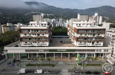 Loja nova, com 84 m², perfeita para expandir seu negócio no spotmarkt mall, florianópolis