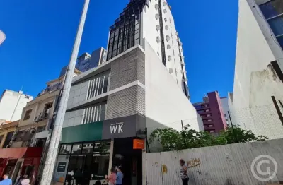 Sala comercial no centro de florianópolis: perfeita para negócios em expansão