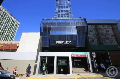 Loja comercial ampla no centro de florianópolis com 10 vagas de garagem