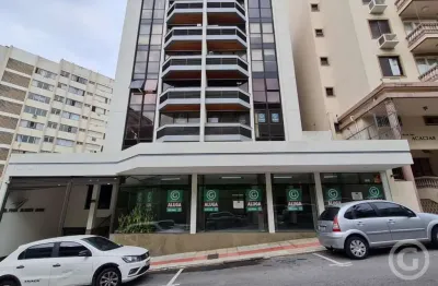 Sala comercial ampla e estratégica no centro de florianópolis