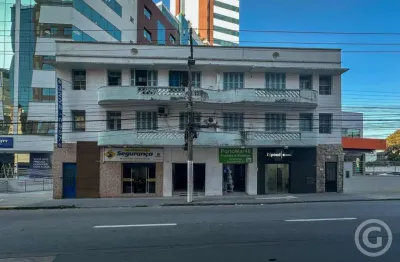 Descubra a sala comercial ideal, no centro de florianópolis, para elevar seu negócio