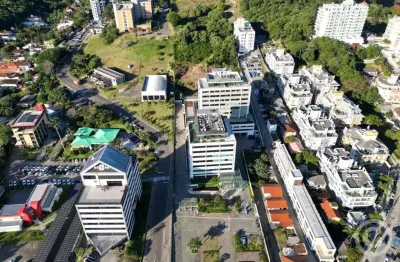 Sala comercial estrategicamente localizada em florianópolis para alugar