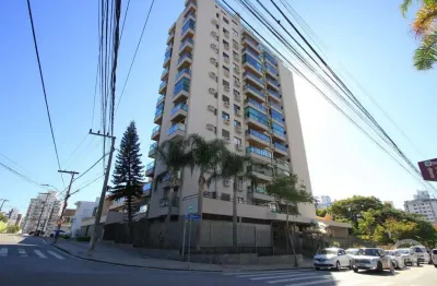 Apartamento espaçoso no centro de florianópolis - ideal para famílias!