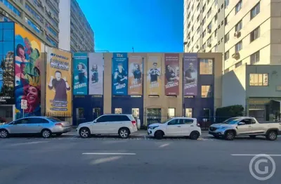 Prédio comercial estratégico no centro de florianópolis