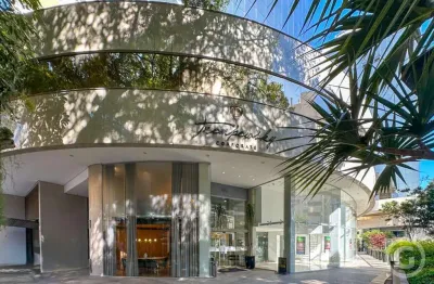 Loja comercial no coração de florianópolis, perfeita para alavancar o seu negócio