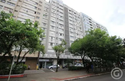 Apartamento semimobiliado no centro de florianópolis: conforto e conveniência