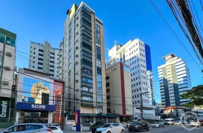 Sala comercial ampla e semimobiliada no coração do centro de florianópolis