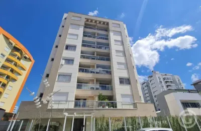 Apartamento semimobiliado com sacada e churrasqueira na trindade