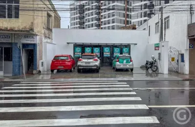 Loja comercial para alugar no estreito: localização estratégica e grande fluxo de público